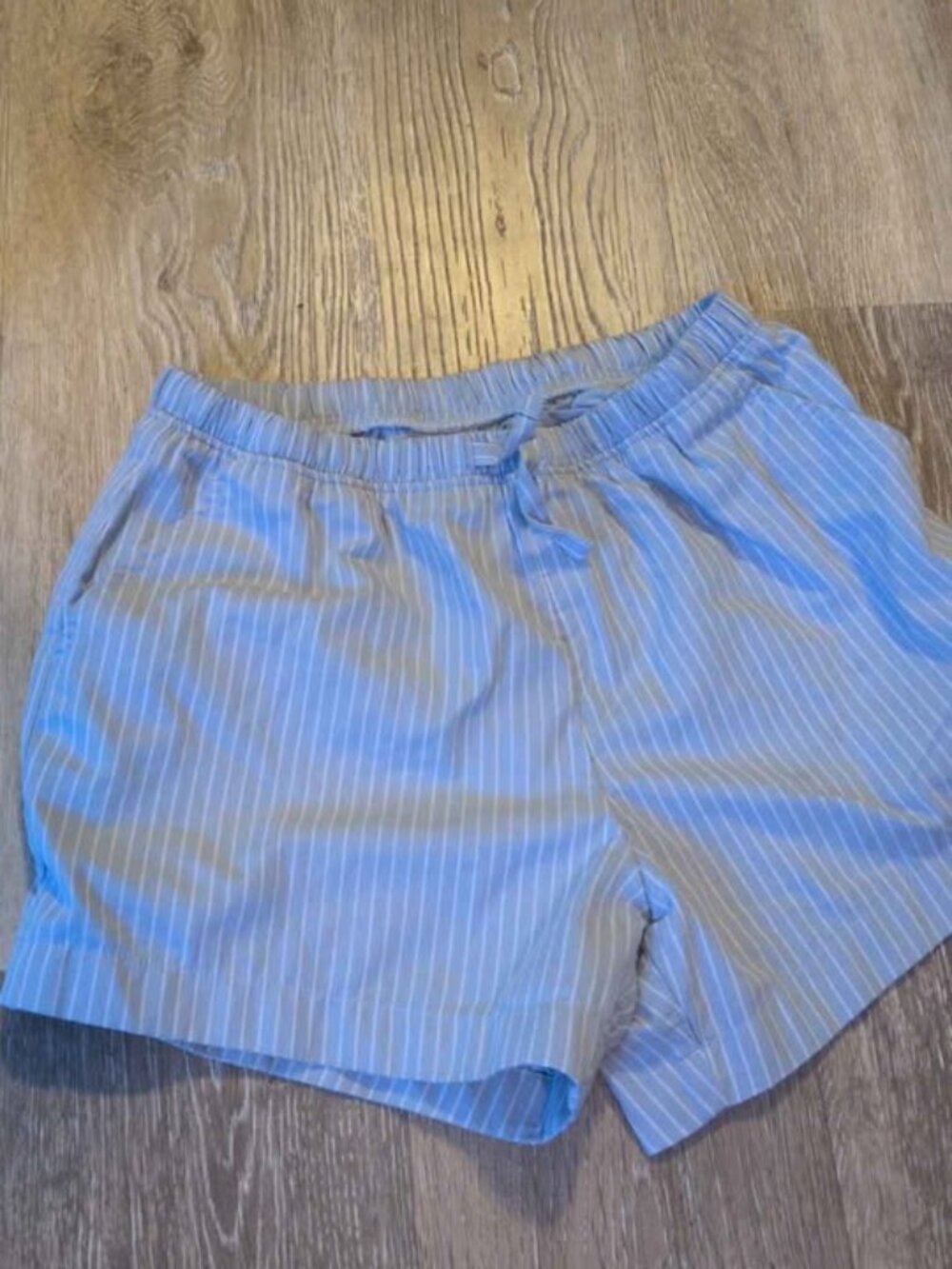 abercrombie kids Blue and White Striped Shorts Size 9/10